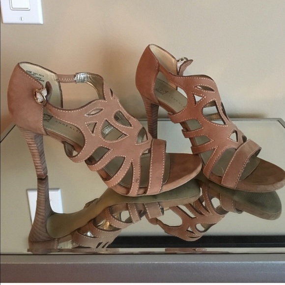 Anne Klein Shoes - 🍁SALE Anne Klein Caged Heel Sandal Tan
